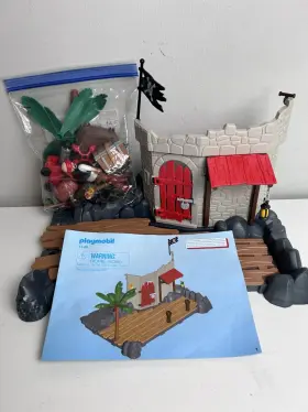 6146 Playmobil Pirate Island Fort Hideout Set Treasure Boat Guns Pirates Playset