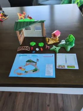 6635 Playmobil City Life Farm Zoo Animal Petting - Incomplete Pieces Manual