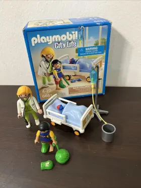 6661 Playmobil City Life Hospital Doctor Child Bed With Iv Drip Box