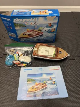 70091 Playmobil Family Fun Speedboat With Tube Riders