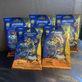 70139 Playmobil The Movie Figures Series 1 Mystery Mini - 5 Packs Great Party Bag