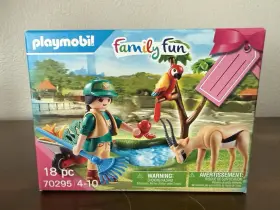 70295 Playmobil Family Fun Zoo Playset With Gazelle Parrot Pond Zookeeper New