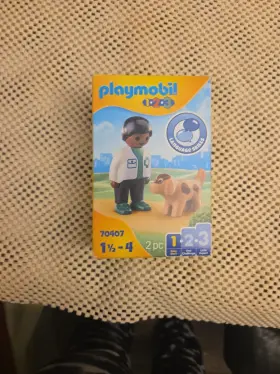 70407 Playmobil 123 Vet With Dog Building Set New In Stock
