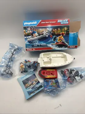 70489 Playmobil 70463 Police Jewel Heist Getaway Boat And Shark Attack Rescue