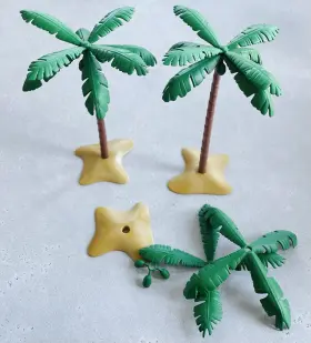 7055 Playmobil 3 Palm Trees Set Vintage Incomplete