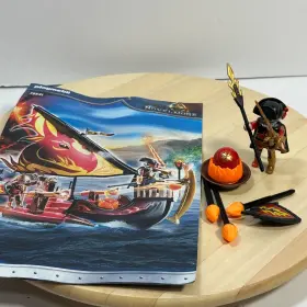70641 Playmobil Novelmore Burnham Raiders Pirate Captain Sailor Toy