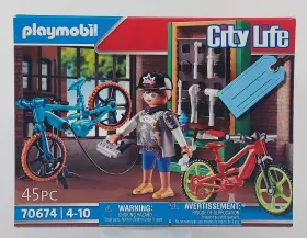70674 Playmobil City Life Bicycle Workshop Gift Set Mib/new