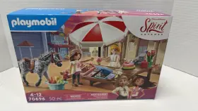 70696 Playmobil Dreamworks Spirit Untamed Miradero Candy Stand 50pc New