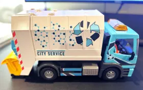 70885 Playmobil City Life Recycling Truck Preowned