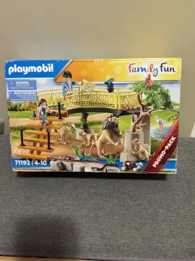 71192 Playmobil Family Fun Outdoor Lion Enclosure 58 Pc Toy Playset New