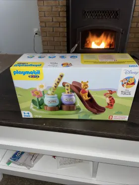 71694 Playmobil #71694 Junior Winnie The Poohs And Tiggers Bee Garden - Brand New