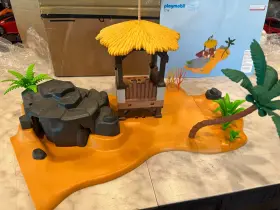 7718 Playmobil Pirate Hideout