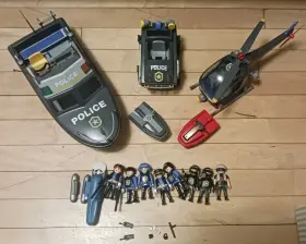 9043 Playmobil City Action Police Tactical Unit Set 99% Complete Gently Used