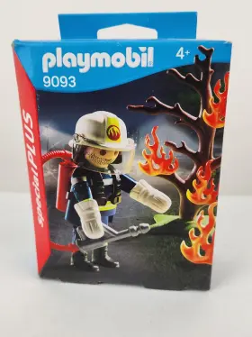 9093 Playmobil Fireman Fighting Operation Burning Tree Extinguisher 2016 New