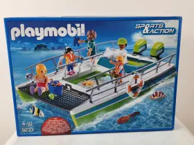 9233 Playmobil Glass Bottom Boat With Underwater Motor Sea Creatures New 2016
