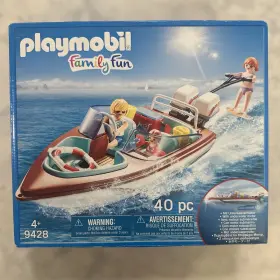 9428 Playmobil Family Holiday Speedboat With Underwater Motor