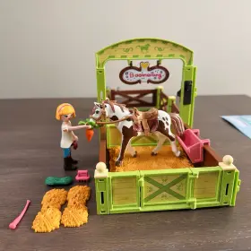 9480 Playmobil Spirit Riding Free Abigail And Boomerang Horse Stall Complete