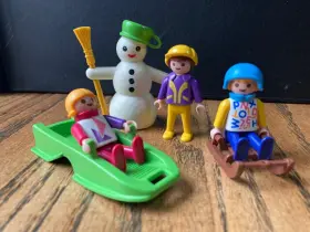 D-8502 Playmobil 3688 Snowman And Kids Frosty Christmas Scene Incomplete Vg Condition