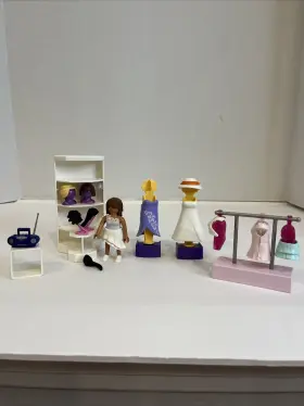 P71373 Playmobil #71373 Color Fashion Boutique Crayola