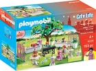 Original Playmobil City Life 9228 Wedding Banquet New. Price: $61.03.