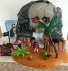 Playmobil 5804 Pirates Take Along Skull Island Playset 2006 Missing Parts Used. Price: $20.00.