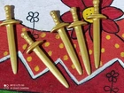 Playmobil X5 Golden Swords Medieval Knights Roman Vikings Roosters Used. Price: $5.91.