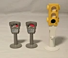 Vintage Playmobil 3489 Stoplight & Parking Meters Geobra Used. Price: $17.99.