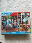 Playmobil City Life 70674 4-10 Bicycle Workshop Gift Set New. Price: $14.99.