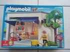 4318 Playmobil City: Modern Home Garage (2006) Occasion. Price: $116.30.