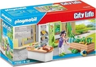 Playmobil City Life - Lunch Kiosk New. Price: $26.49.