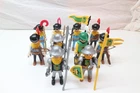 Playmobil Soldiers X10 Knights Chevaliers 3666 3667 3888 3887 3652 Used. Price: $78.75.