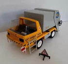 Playmobil (R5122) Garbage Collectors - Yellow City Service 3780 Vintage Truck Occasion. Price: $18.45.