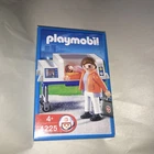 2005 Playmobil 4225 Baby Incubator Doctor Nurse Hospital Emergency Toy Set New. Price: $58.17.