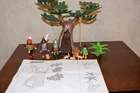 Playmobil 3626 Robin Hood & Merry Men Hideaway Tree 95% Complete, Exc. Cond. Used. Price: $44.00.