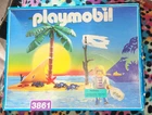 New Playmobil 3861 Pirate Island Castaway Stranded Deserted Isolation Toy Set. Price: $42.00.